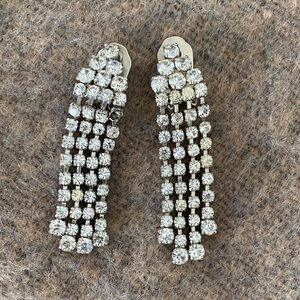 Elegant Silver Crystal Drop Earrings